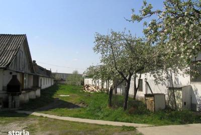 Teren de 6158 mp, în Central - 8