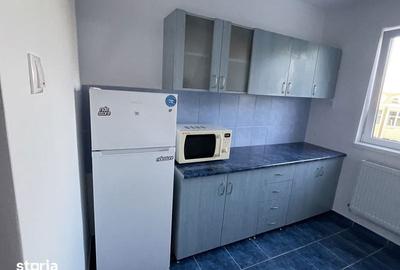 Apartament cu 3 camere în Mihai Bravu