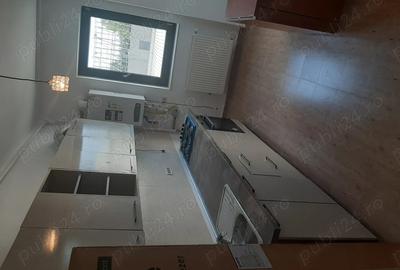Proprietar inchiriez apartament decomandat 2 camere moderne - 2