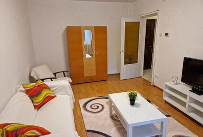 Apartament cu 3 camere decomandat în Apărătorii Patriei - 5