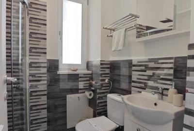 Casă cu 4 camere cu Canalizare în Ghimbav - 1