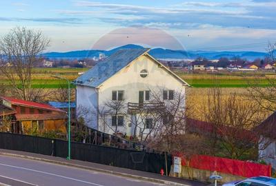 Casă individuală cu 5 camere cu Garaj în Stupini