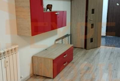 Garsonieră decomandată în Far - 14