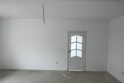 Casă cu 3 camere în Gepiu - 7