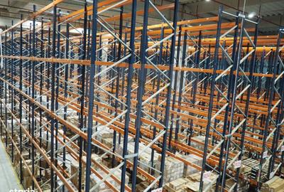 Spațiu comercial, de 4,150 mp, în Central - 3