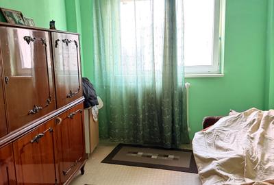 Apartament cu 3 camere decomandat în Muncii - 9