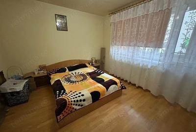 Casă cu 3 camere cu Teren 150 Mp în Central - 2