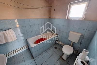 Casă cu 3 camere în Central