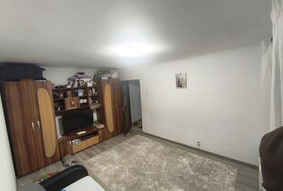 Apartament cu 2 camere decomandat în Central - 2