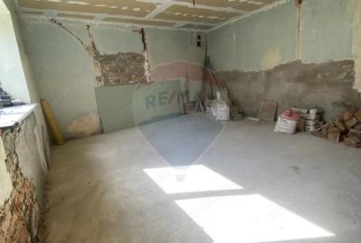 Apartament la casa in zona centrala! - 4