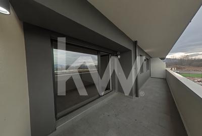 Apartament cu 2 camere decomandat în Tractorul - 14