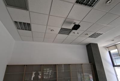 Birou, de 258 mp, în Central - 26