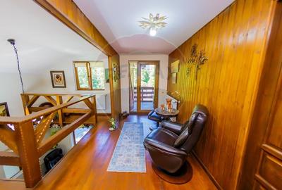 CASA DE VANZARE cu ponton IN COAS,, Intrerauri- COMISION 0% - 7