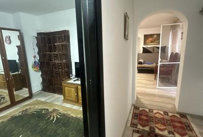 Casă cu 3 camere cu Teren 950 Mp în Central