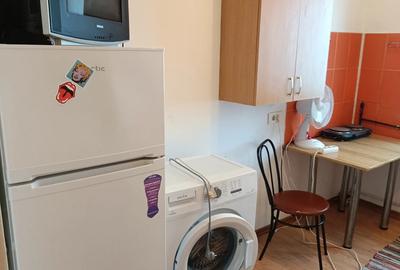 Proprietar vand garsoniera 20.000 euro. - 10