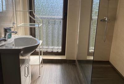 Duplex 4 camere+living, zona Piata 1 Mai, sp 180 mp, curte cu parcare - 12