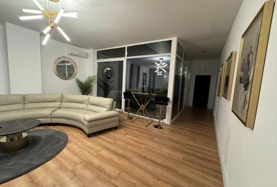 Penthouse cu 4 camere, mobilat în Circumvalațiunii - 2