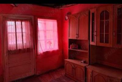 Casă cu 3 camere cu Teren 260 Mp în Onești - 4