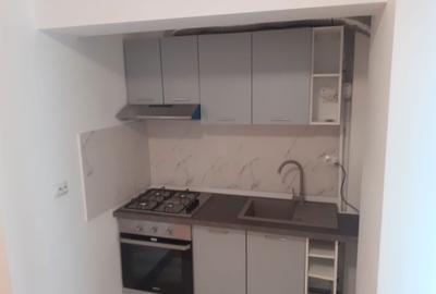 Garsonieră decomandată în Central - 7