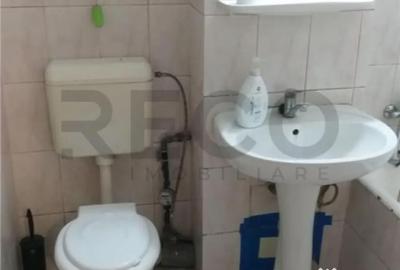 Apartament cu 3 camere decomandat în Aleșd - 4