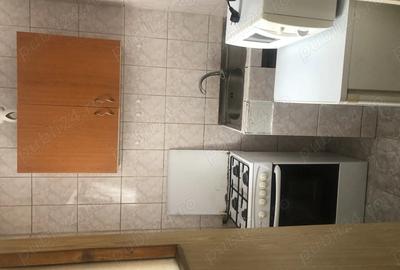 Garsonieră decomandată în Titan - 3