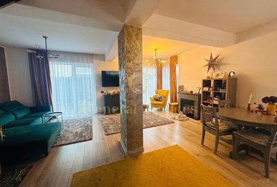 Duplex cu 4 camere cu Canalizare în Central