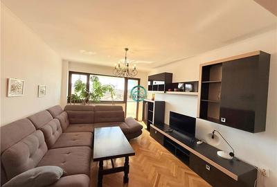 Apartament cu 4 camere decomandat, mobilat în Central - 2
