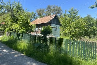 Casă cu 3 camere în Vărbila - 12