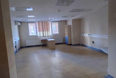 Inchiriez spatiu parter bloc, 1050 mp, Bucuresti, Splaiul Independentei - 5