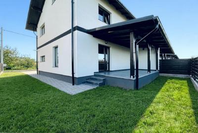 Casă nouă de închiriat tip duplex Ipotești Suceava cartier privat - 14