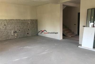 Duplex 4 camere, 120 mp utili,teren liber intre 50 si 150 mp. Zona foarte buna d Duplex 4 camere, 120 mp utili,teren liber intre 50 si 150 mp. Zona foarte buna d - 19