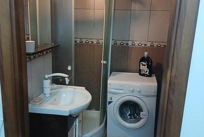 Garsonieră decomandată în Central - 1