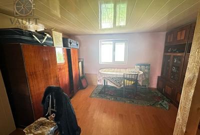 Casa/Villa Frumusani - Teren 1000 mp - - 38