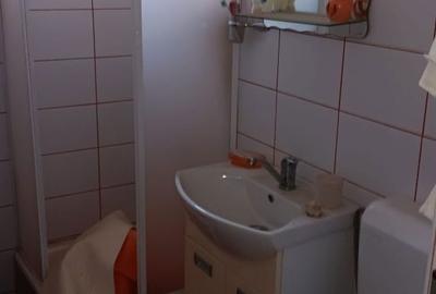 Apartament cu 2 camere semidecomandat în Fetești-Gară - 2