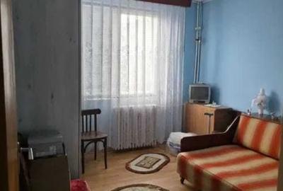 Apartament cu 3 camere decomandat în Crângași - 3