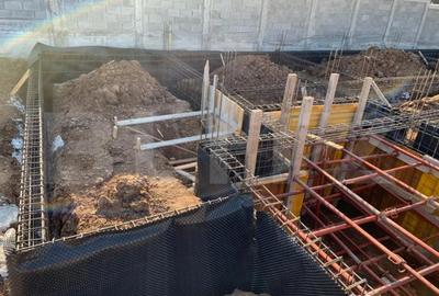 Casă cu 5 camere cu Teren 766 Mp în Central - 12