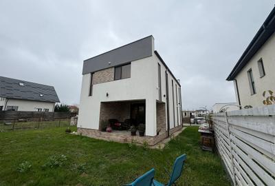 <Casa individuala P+1E> 4 camere 2 bai 327 mp teren MOBILATA - 5