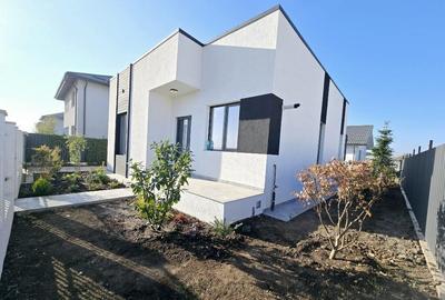 Casa parter - 3 camere - 2 bai - teren 300mp - beci - 3 min de metrou - 1