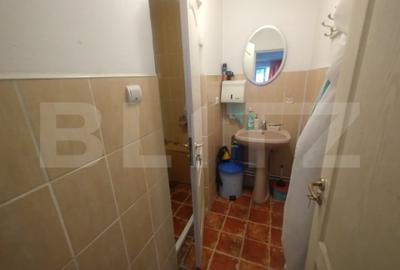 Spațiu comercial, de 70 mp, în Central - 2