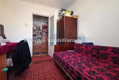 Apartament cu 4 camere semidecomandat în Gojdu - 3