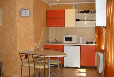 De inchiriat garsoniera zona Vitan - 1