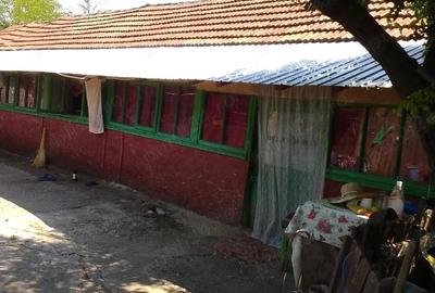 Casă cu 4 camere în Central - 4