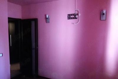 Apartament cu 3 camere decomandat în Păcurari - 2