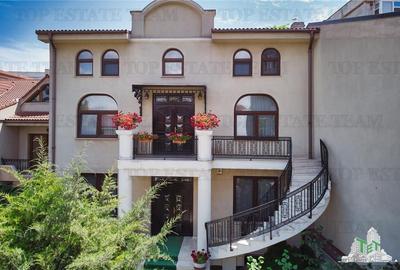 Vila de lux eleganta si confort la superlativ Vila de lux eleganta si confort la superlativ - 1