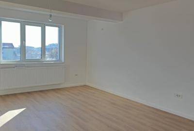 Apartament cu 2 camere decomandat în Berceni - 1