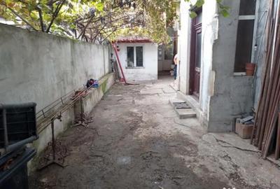 Casă cu 4 camere cu Teren 197 Mp în Giurgiului - 4