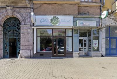 De inchiriat spatiu comercial 89.16 m2 Ultracentral- Bd. Revolutiei - 13