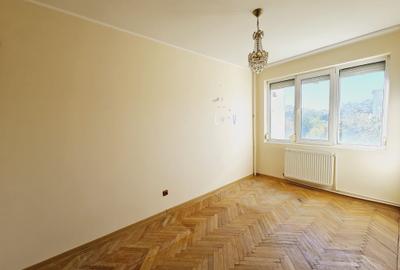 Apartament cu 3 camere semidecomandat în Țiglina 1 - 3