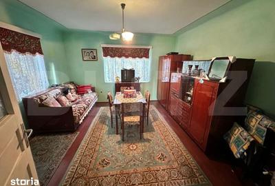 Casă cu 2 camere cu Teren 690 Mp în Petrești - 2