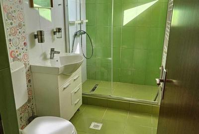 Casă cu 4 camere cu Teren 300 Mp în Ghencea - 1
